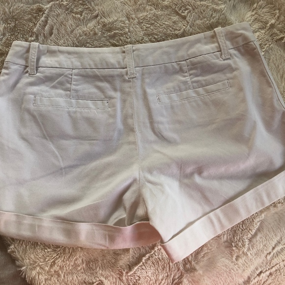 JOIE white shorts - Picture 2 of 2
